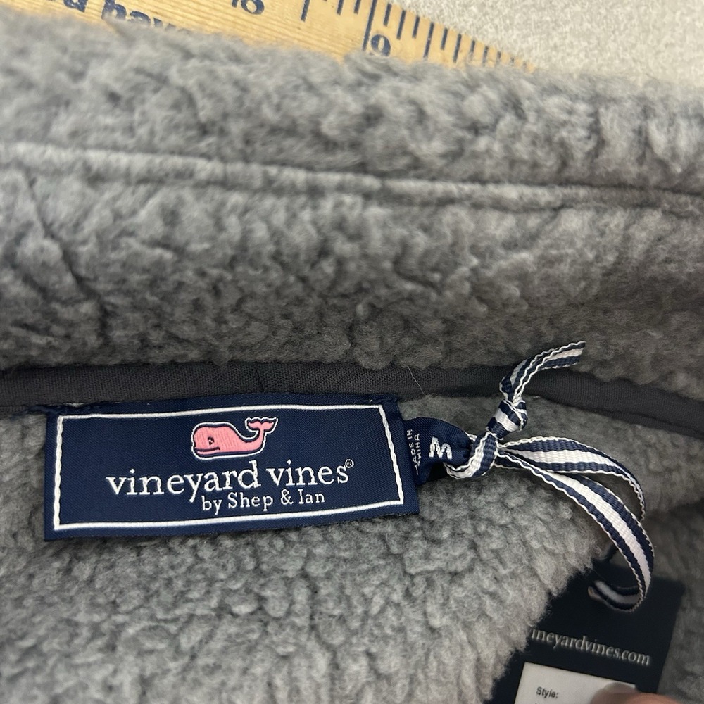 Vineyard Vines Heritage Sherpa 1/2 Zip Fleece Pullover Medium Gray Heather $148‎ - Picture 4 of 12